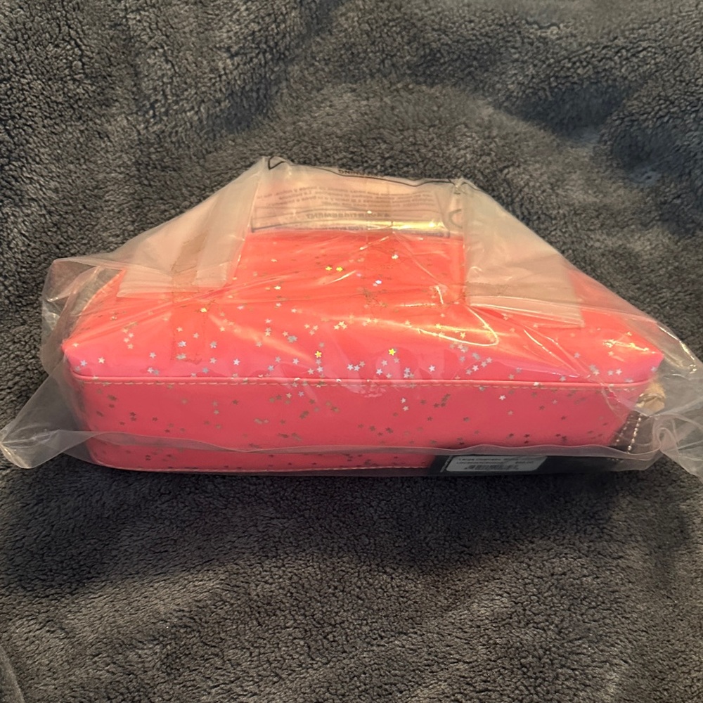 Large Consuela cosmetic bag shine